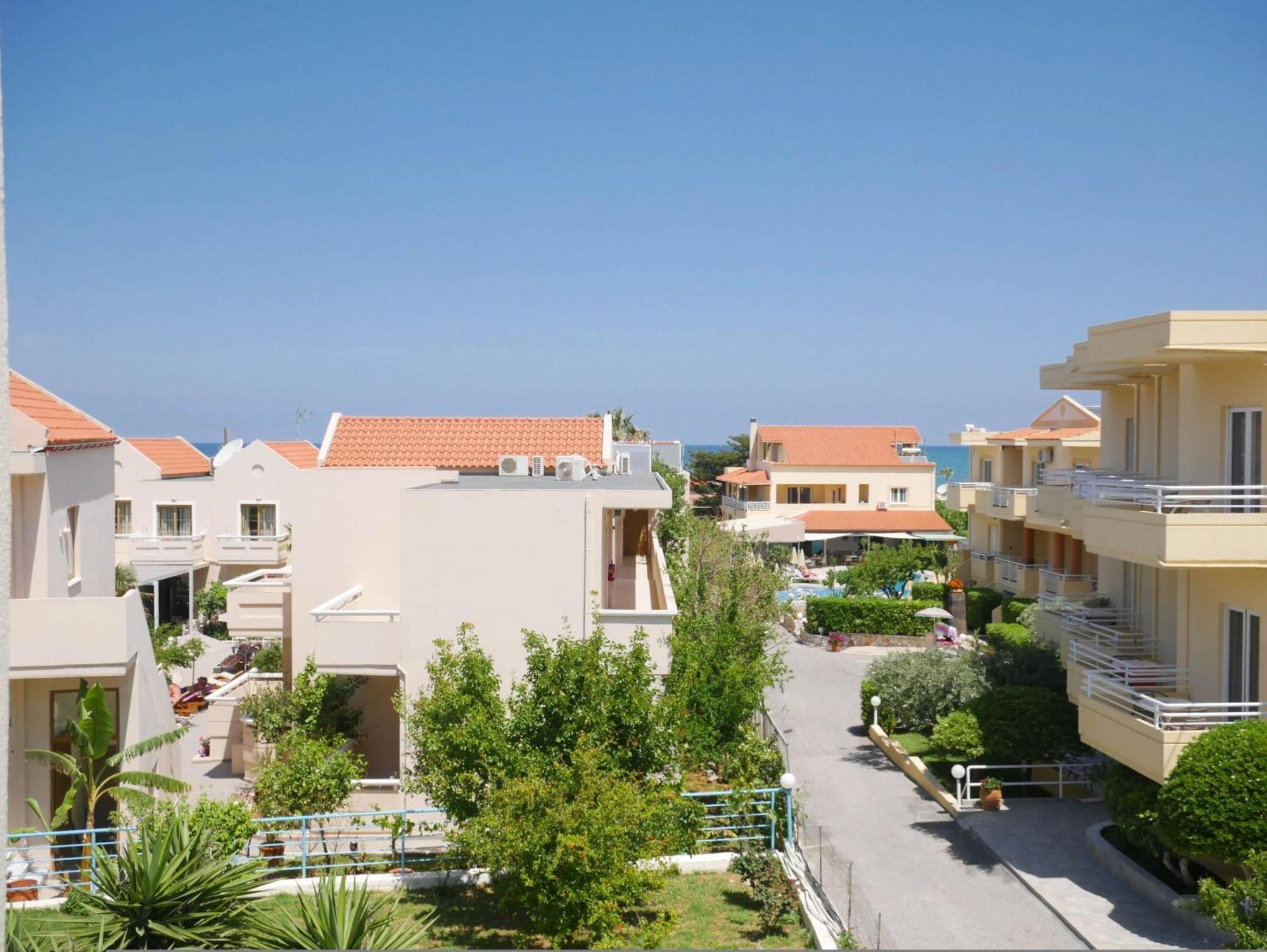 Litinas Apartments With Pool Agia Marina Eksteriør billede