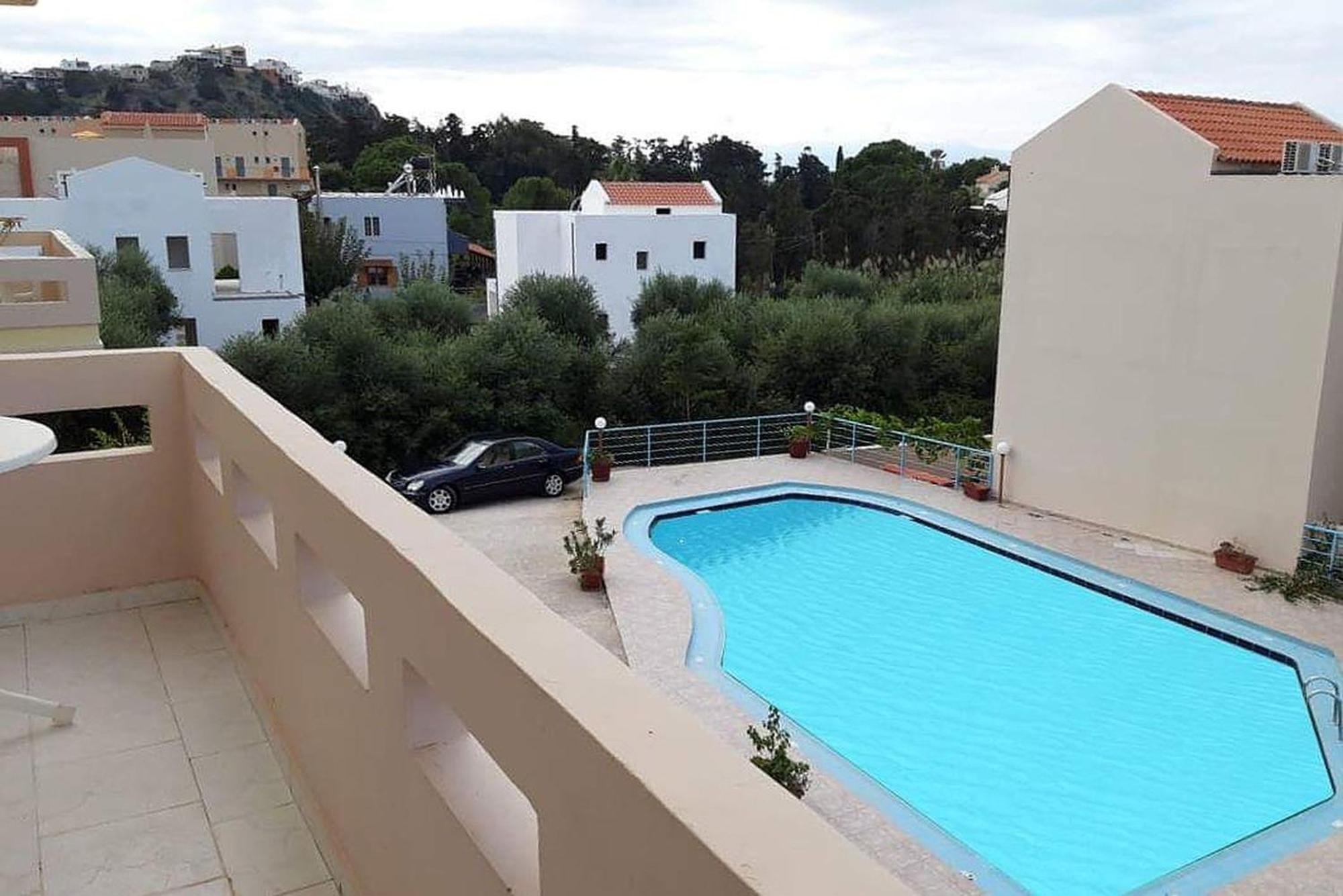 Litinas Apartments With Pool Agia Marina Eksteriør billede