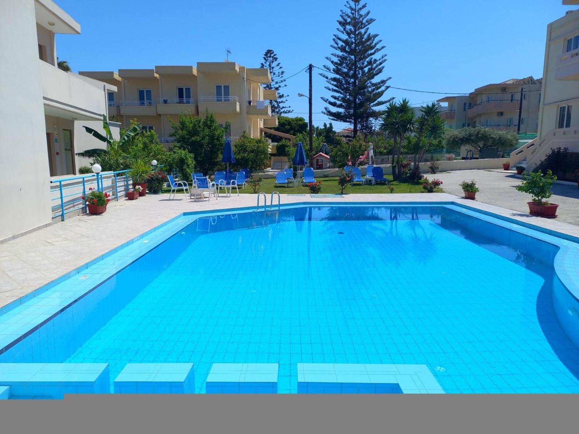 Litinas Apartments With Pool Agia Marina Eksteriør billede